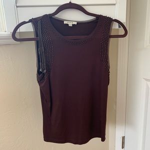 Brown sleeveless top